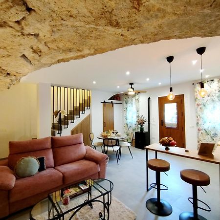 Casa Cueva Las Chicas Del Puente Setenil De Las Bodegas Exteriör bild